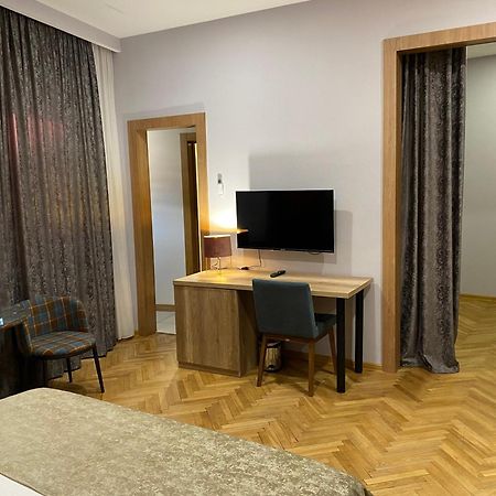 Hotel Banovani Tbilisi Eksteriør bilde